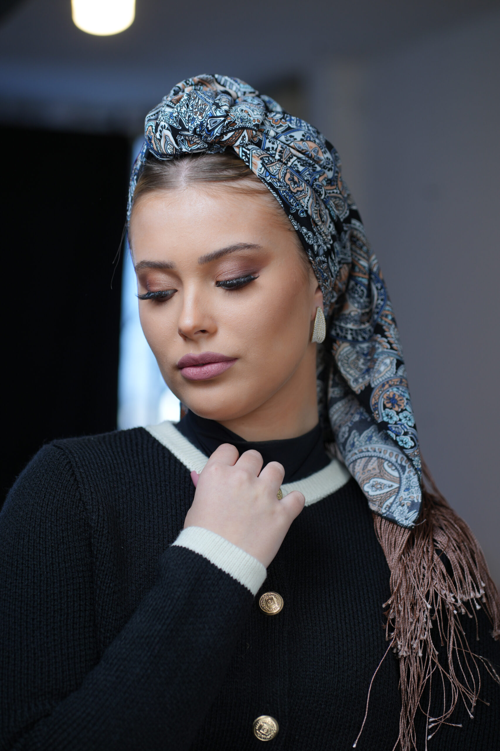 Blue Printed With Or Without Brown Fringes Headscarf