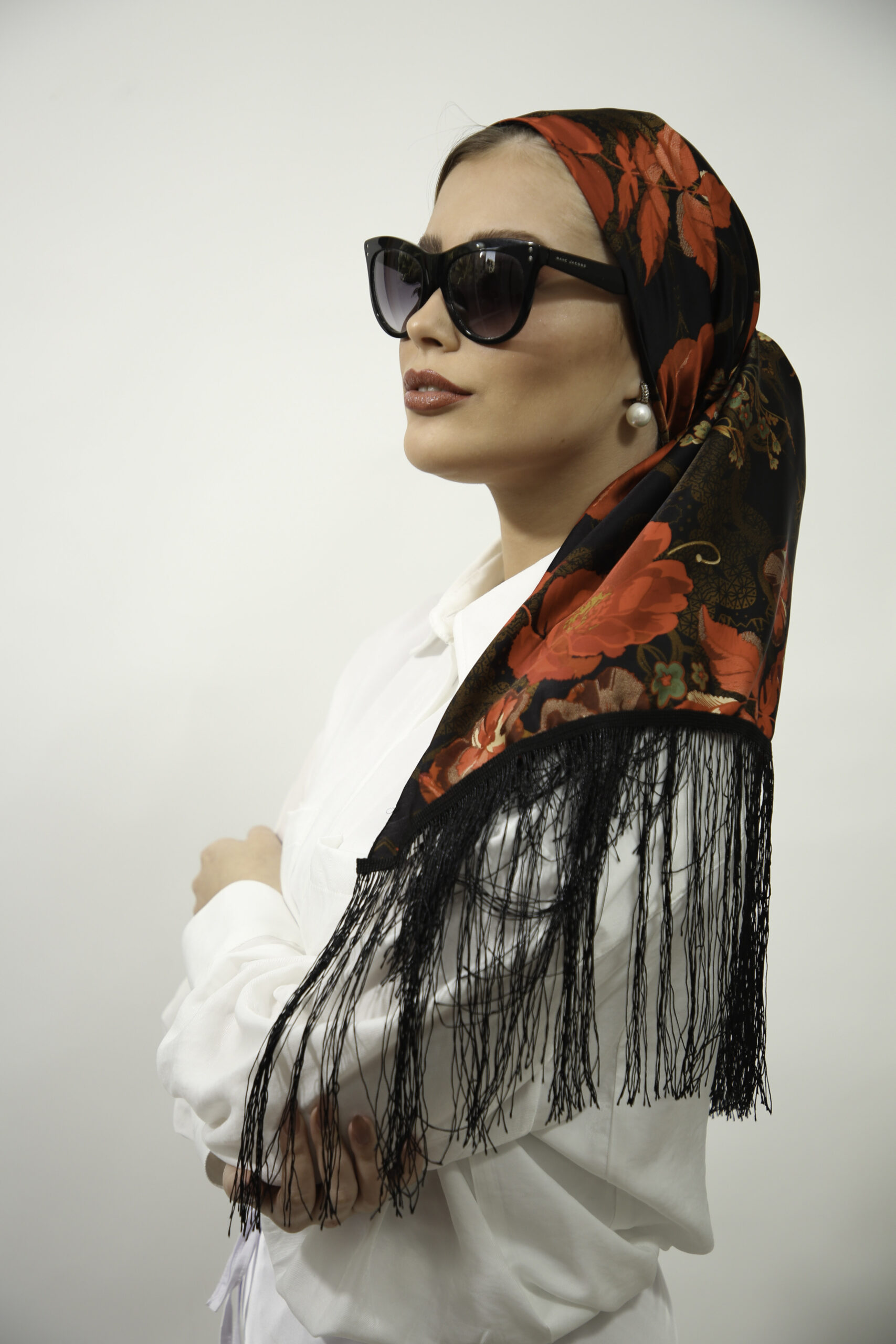 Spanish style Headscarf with or without Black fringes