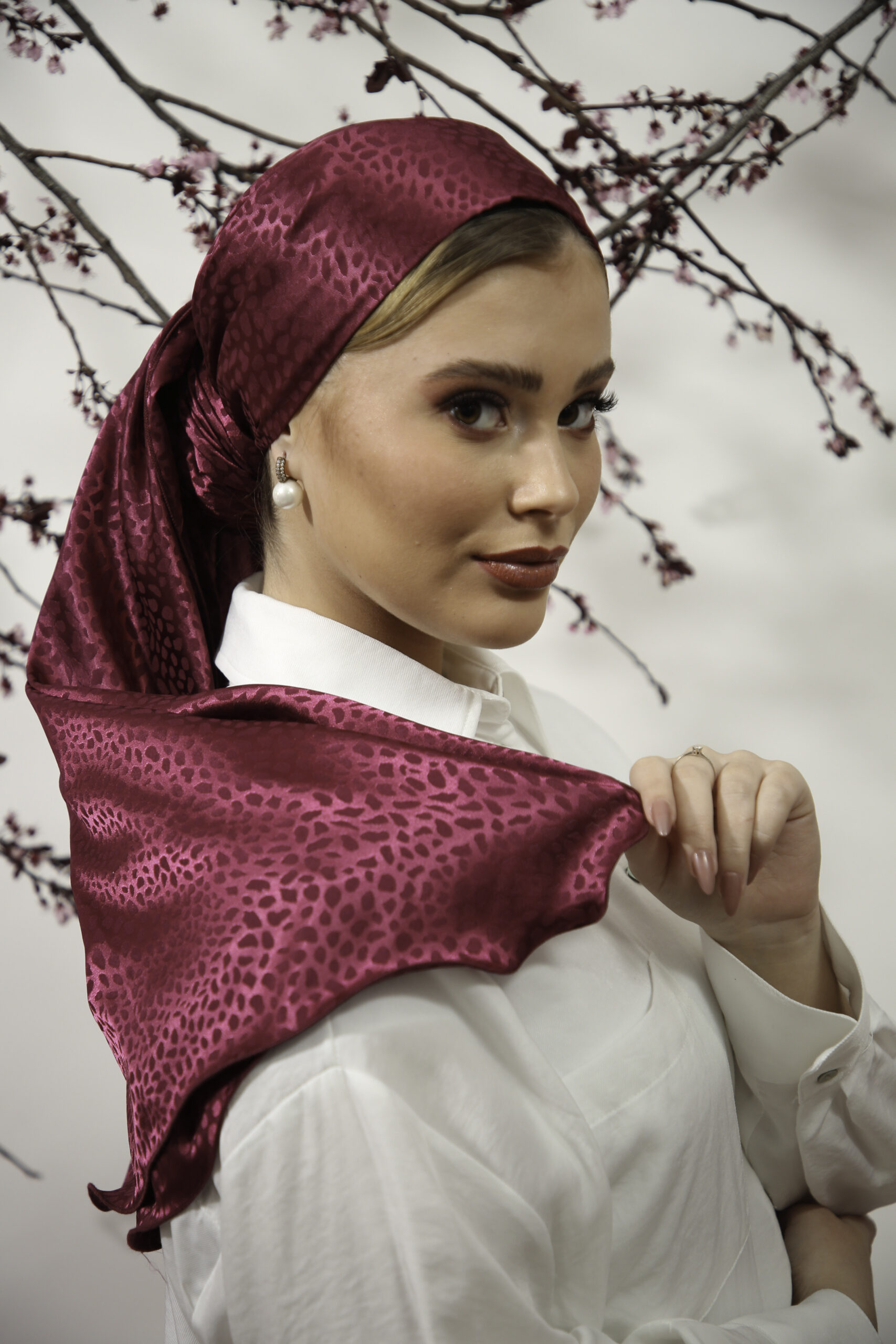 Evening headscarf long Special Rasperry Color