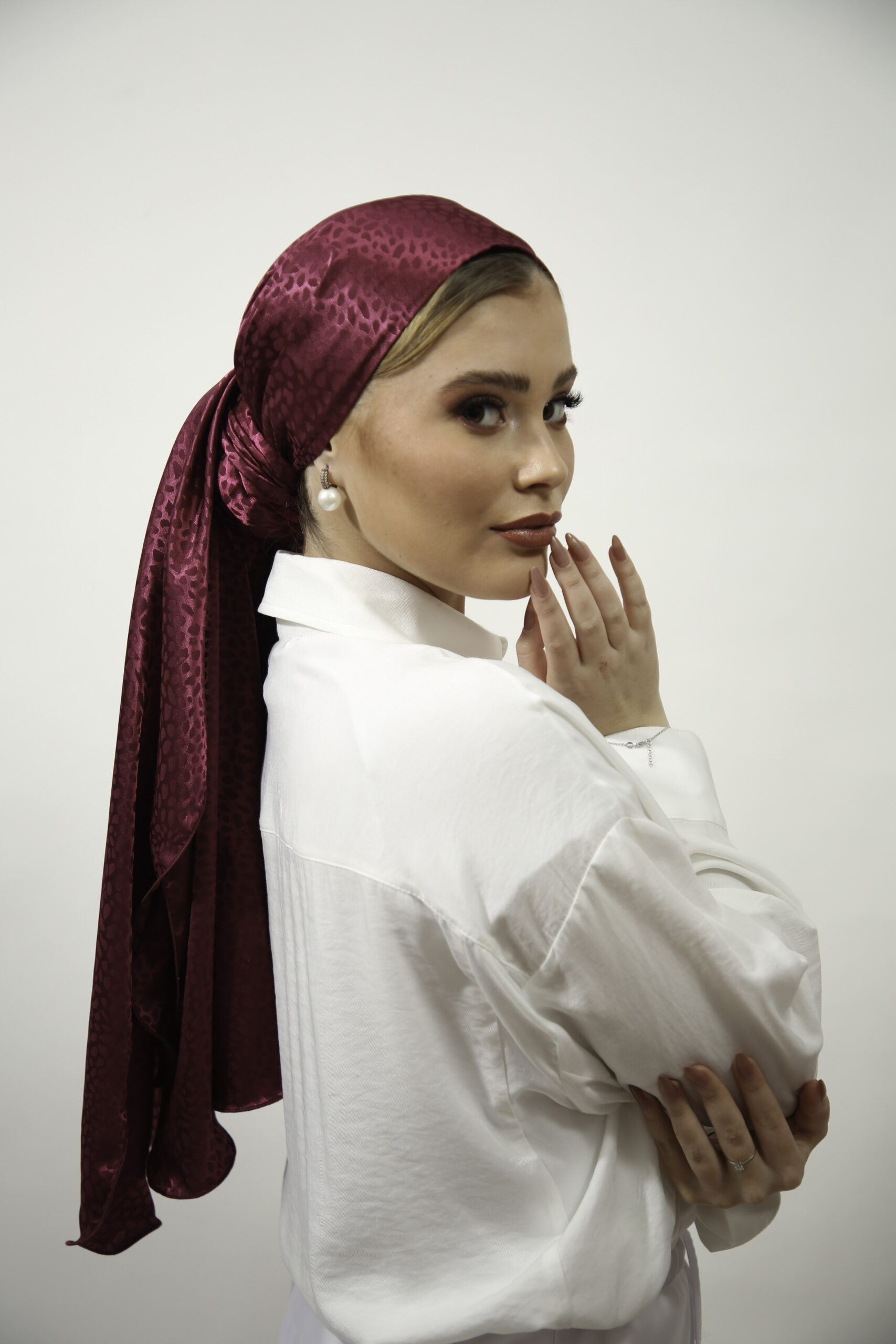 Evening headscarf long Special Rasperry Color