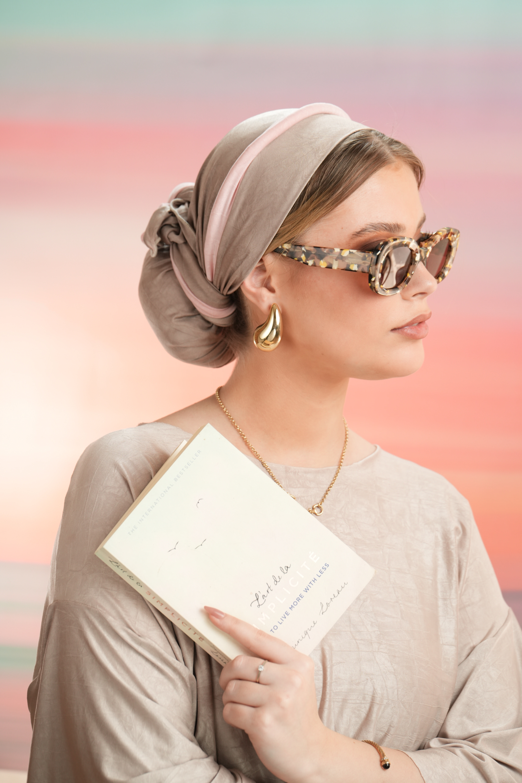 Beach Headscarf with beige base & light pink headband