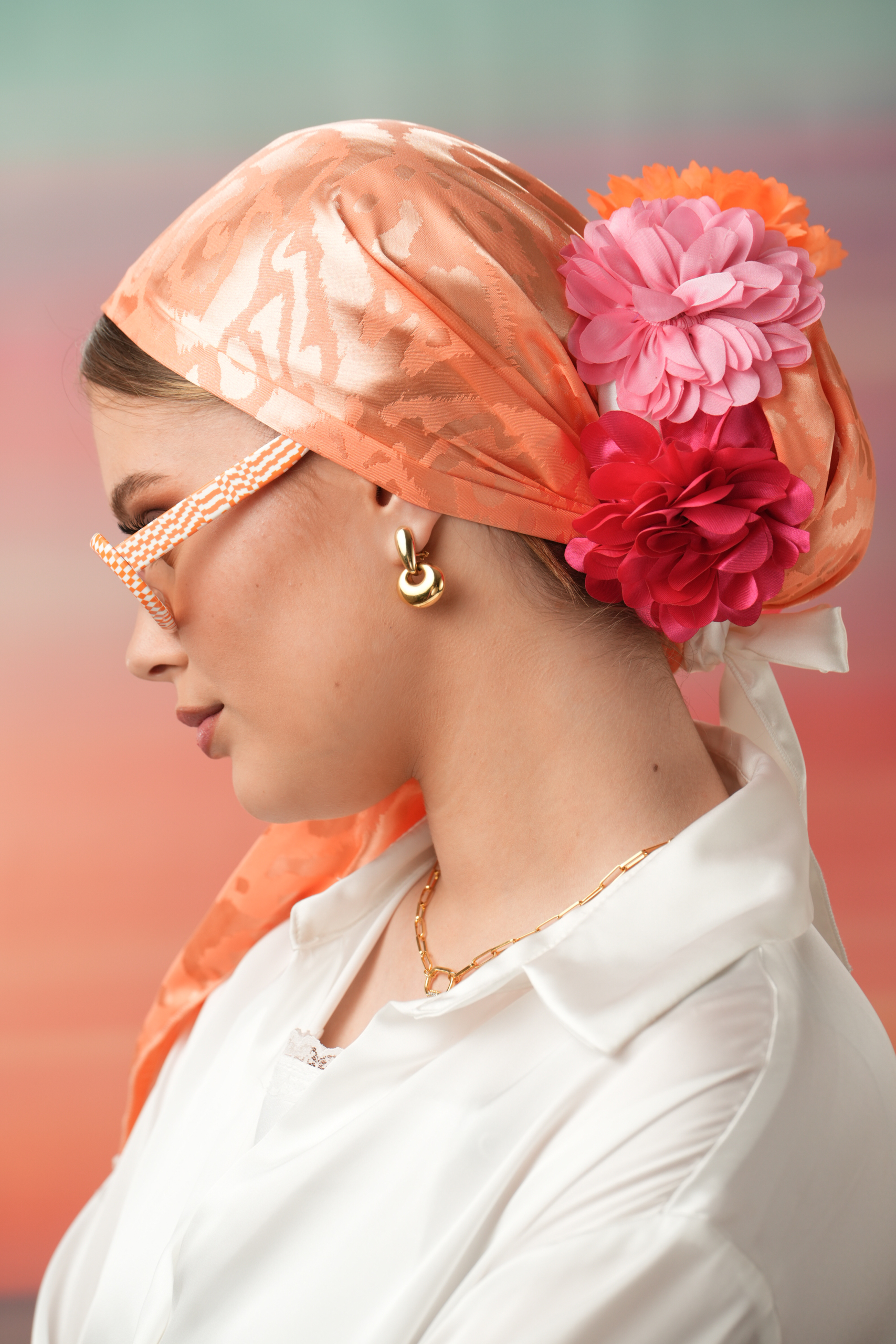 White Headband with pink & orange flowers (headscarf not included)