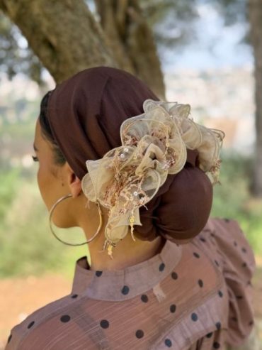 Beige Smoke Ribbon Tulle with pink nude stripe of glitters (headscarf not included)